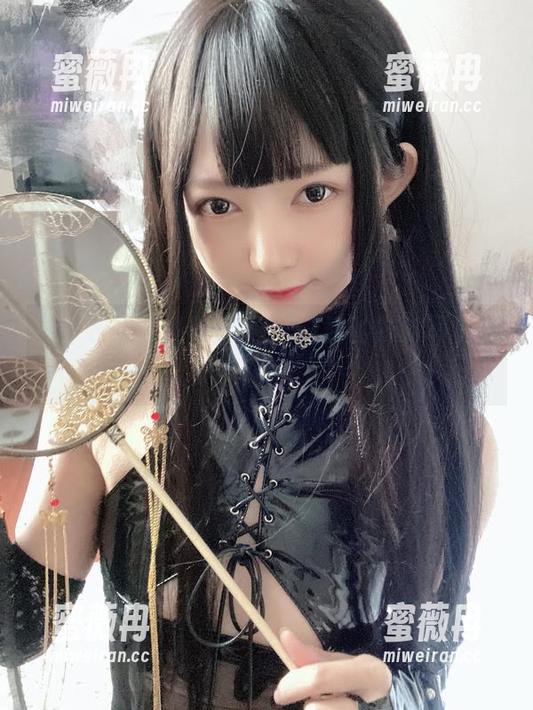 一秒下载，终身沉迷：51酱的妹妹写真陷阱。