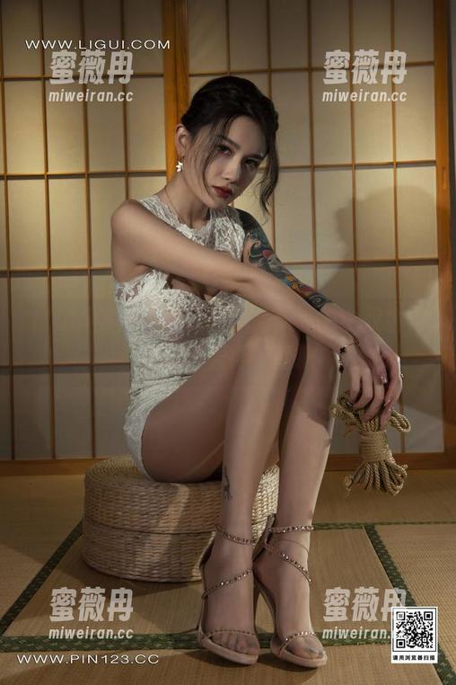 Ligui丽柜-汐汐 Ligui丽柜 - 汐汐的作品,私拍中双生花把花季弄得一团糟