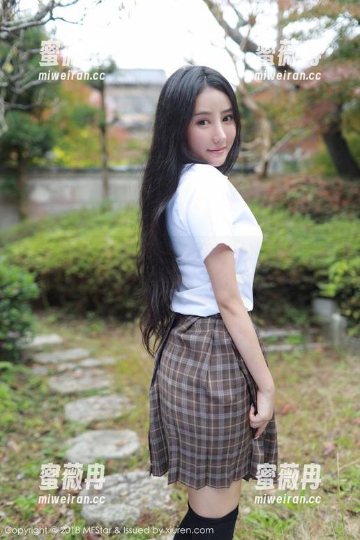 MFStar模范学院 - 原图？没错，程程CC在海边图里的那股洒脱。