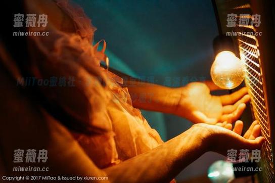MiiTao蜜桃社 - 李颖诗的教室境遇：高清看分享，哈哈，这种感觉妙极了。