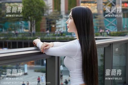 MiiTao蜜桃社-露西Lucy MiiTao蜜桃社 - 露西Lucy的图库:白色的迷思,好像在看一场轻松的音乐会