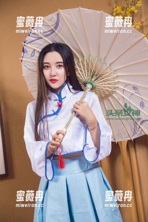 TouTiao头条女神-陈宇熙 TouTiao头条女神 - 别怀疑,夏日图集更新了!而陈宇熙又一次让我停不下来。