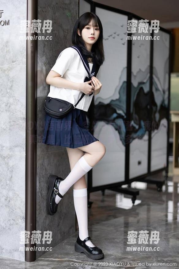 XIAOYU语画界-豆瓣酱 XIAOYU语画界 - 空姐与豆瓣酱:我的写真全集,比航班还要多姿多彩!