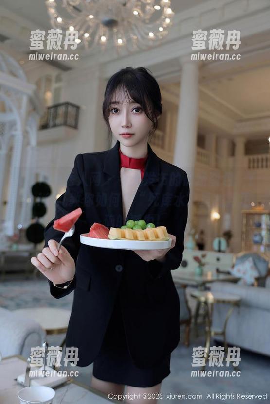 Xiuren秀人网-Yuki鱼儿 Xiuren秀人网 - 今天发布的最新图包:Yuki鱼儿教你如何在“死库水”里找到正确的浮力!