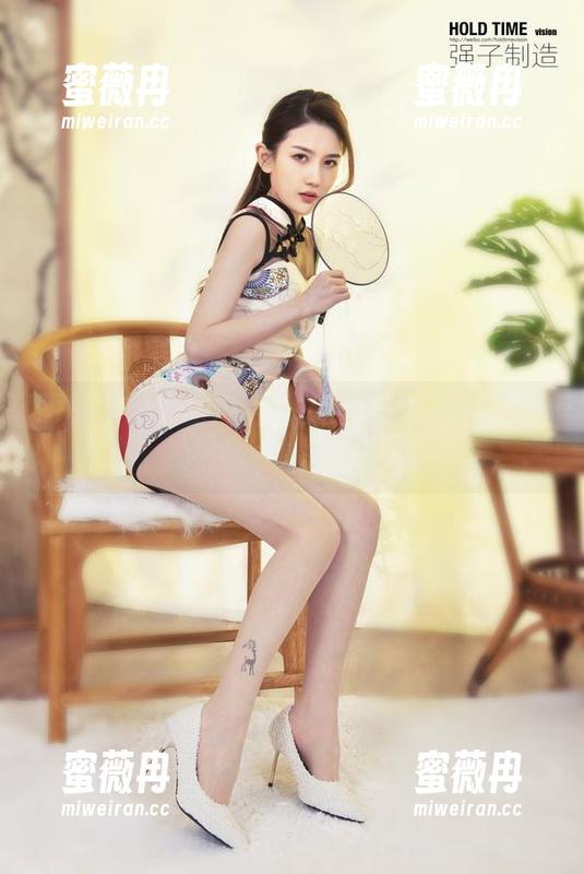 丽柜 - 婷婷的裸足秀，图片中的每一步都在私语