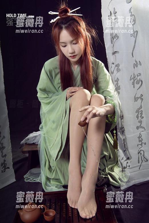 丽柜-小涵 丽柜 - 随便聊聊小涵的蝉丝,原图趣事多,资源找到了点滴灵感。