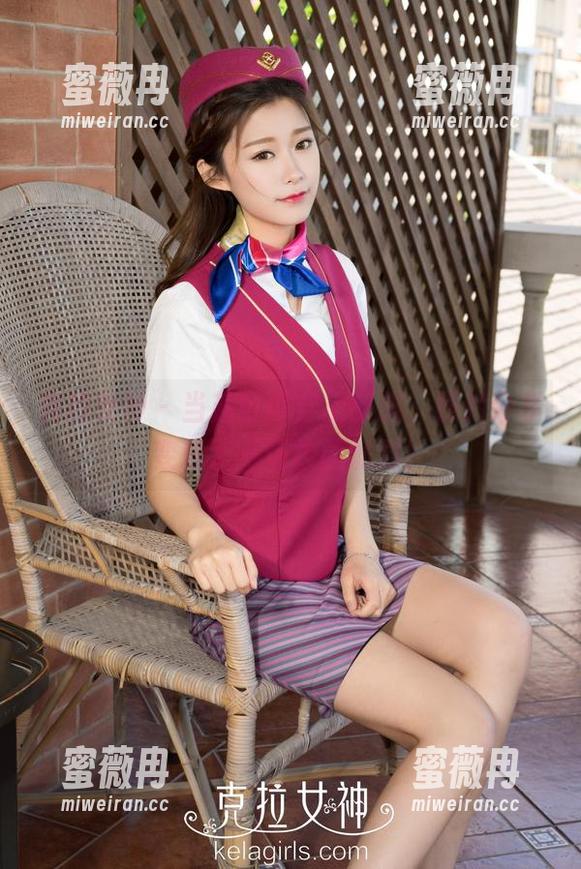 克拉女神-苏可可 克拉女神 - 当苏可可穿上制服,照片分享变成了一场校园派对!