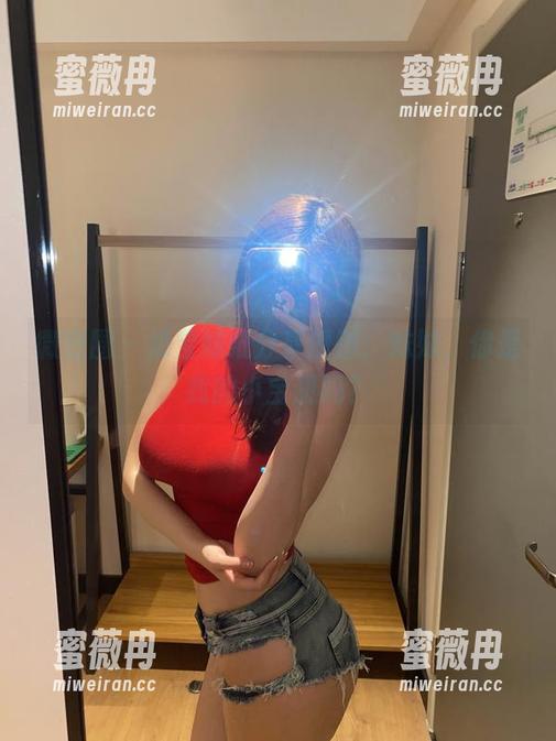 微密圈 - 奶宝妹纸分享原图：妹妹，你是我的小宝贝吗？