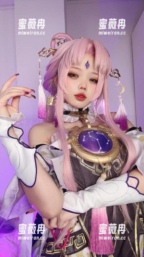 小瑶幺幺 校服穿出新高度!小瑶幺幺的美图让你一秒想回学校