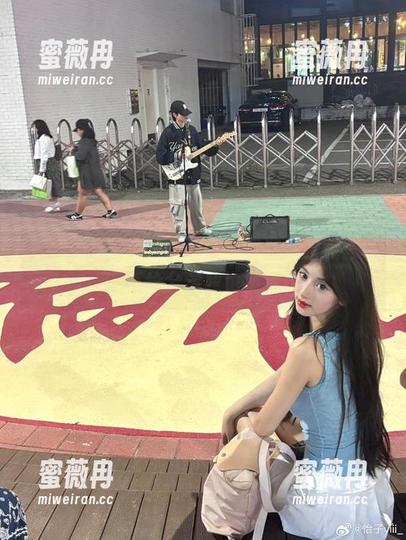 怡子yiii：清纯的外衣，资源却暗藏玄机，不给分数我也要看！
