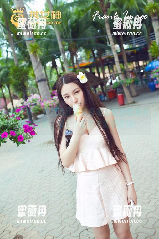 推女神-施忆佳 推女神 - 不想脸红就来看看施忆佳的兔女郎作品集,反正下载也不需要打码!
