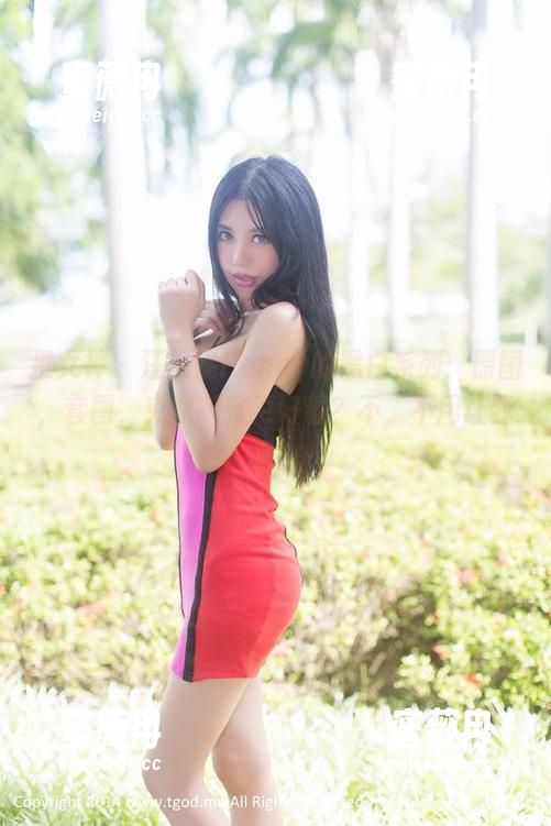 推女神-汪佩妮Penny 推女神 - 汪佩妮Penny的黑白系列:原图,套图,究竟哪张更好看?不,不用让我选!