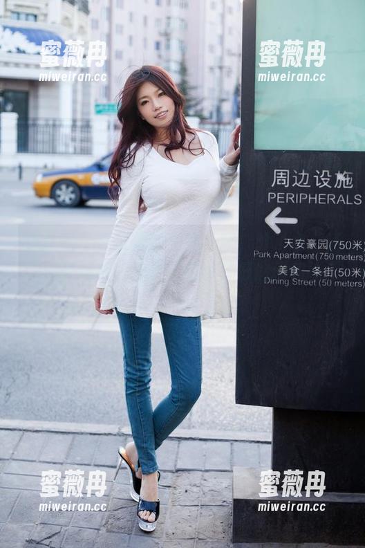 推女郎-赵惟依 推女郎 - 赵惟依的海边美图,除了水,还有一种解放的味道,分享这份悠闲和快乐!