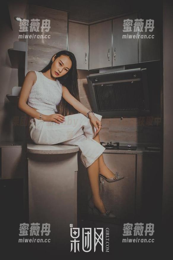 果团网-甜Abby 果团网 - 甜Abby,御姐写真免费获取中,等你来嗑呀!