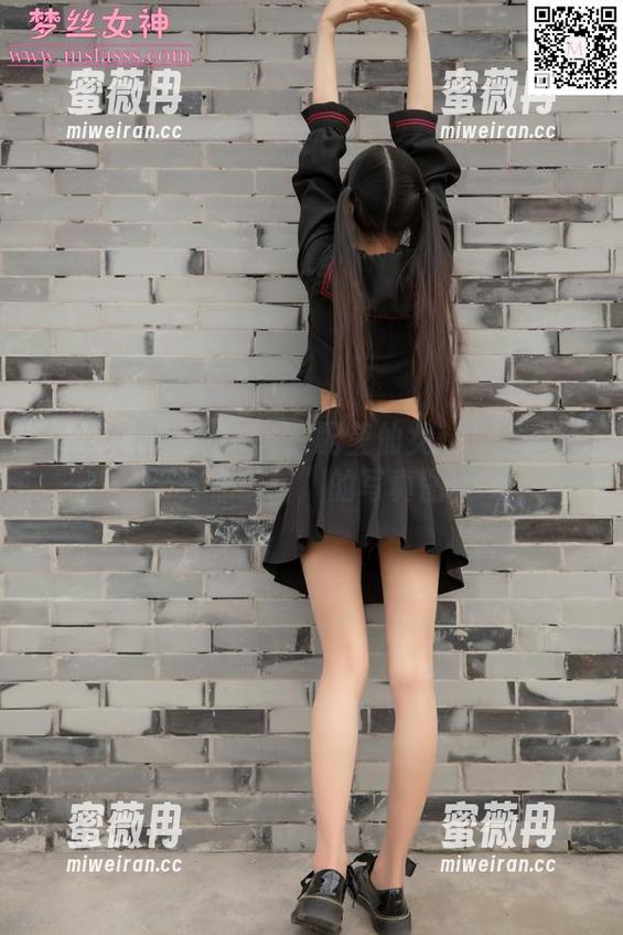 梦丝女神 - 体操服搭配莹仙女：这是一场“身体语言”的写真图集