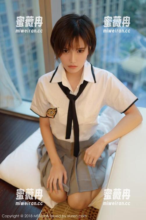 模范学院 - “文芮jeninfer，学妹形象的照片，“这也太妙了！”“