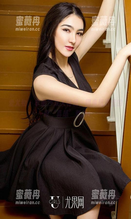 爱尤物-李丽莎 爱尤物 - 李丽莎双人特辑,图库精选里的一段‘喜感’舞蹈!