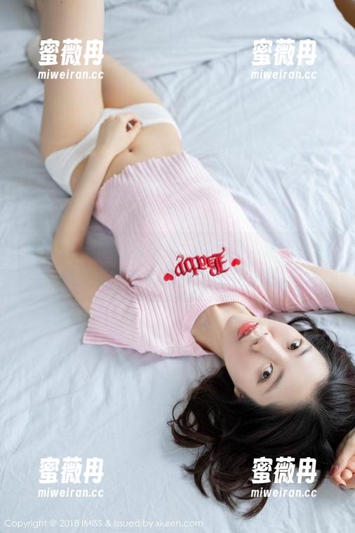 爱蜜社-梦心玥 爱蜜社 - 网袜与梦心玥的写真,透出点别样的期待,实在让人嘴角上扬。
