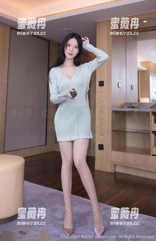 秀人网-就是阿朱啊 秀人网 - 就是阿朱啊作品里的红裙,私拍风波后的出奇吸引
