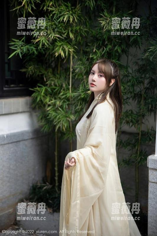 秀人网-谭睿琪Ailsa 秀人网 - 看过谭睿琪Ailsa的体操服图集,你还敢拿“麻烦”?