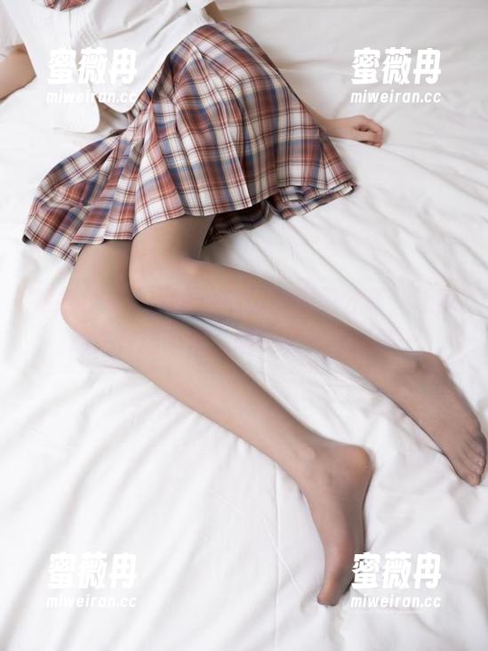 紧急企划 - 见希w的镂空图包分享，让我迷失在细节里，哦天哪，那弧线…