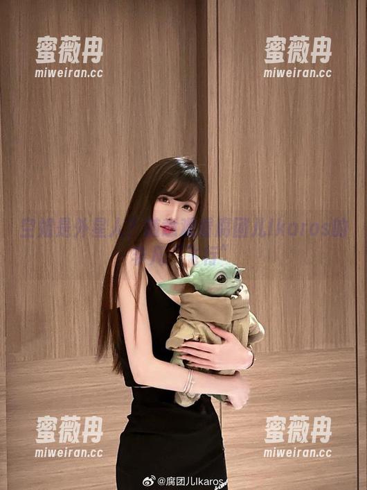 空姐是外星人？随意观看腐团儿Ikaros的非凡“飞行”