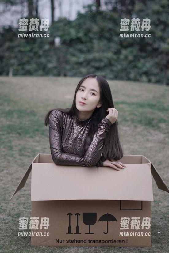 辣妈女神 微密圈 - 辣妈女神×护士职场,私房图包等你来翻阅