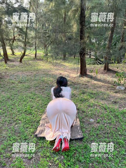 微密圈 - 原图就在这里，迷人的五姨太的袜子让我醉了