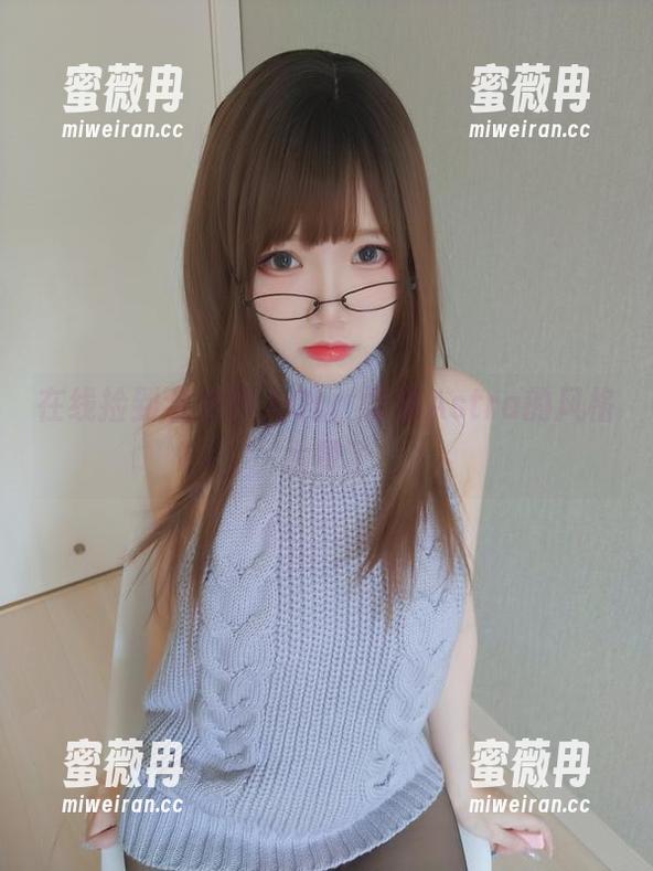 雪晴Astra 在线捡到金发职人OL,雪晴Astra的风格太赞了
